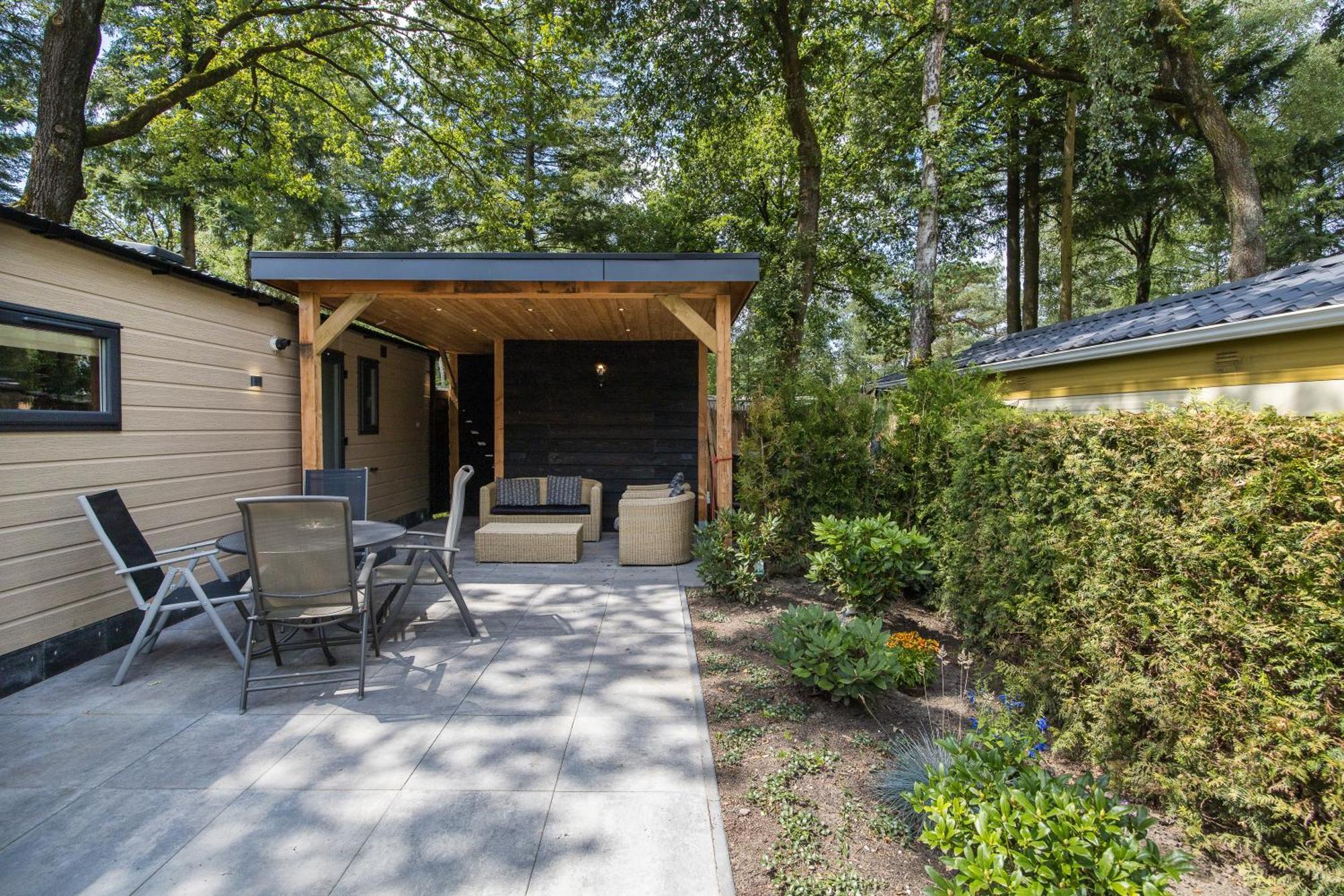 Veluwe Hoenderloo Luxury Chalet With Private Sauna And Hot Tub - Swimming Pool Tennis Court Supermarket Bowling Alley Theatre And Entertainment For Children Экстерьер фото