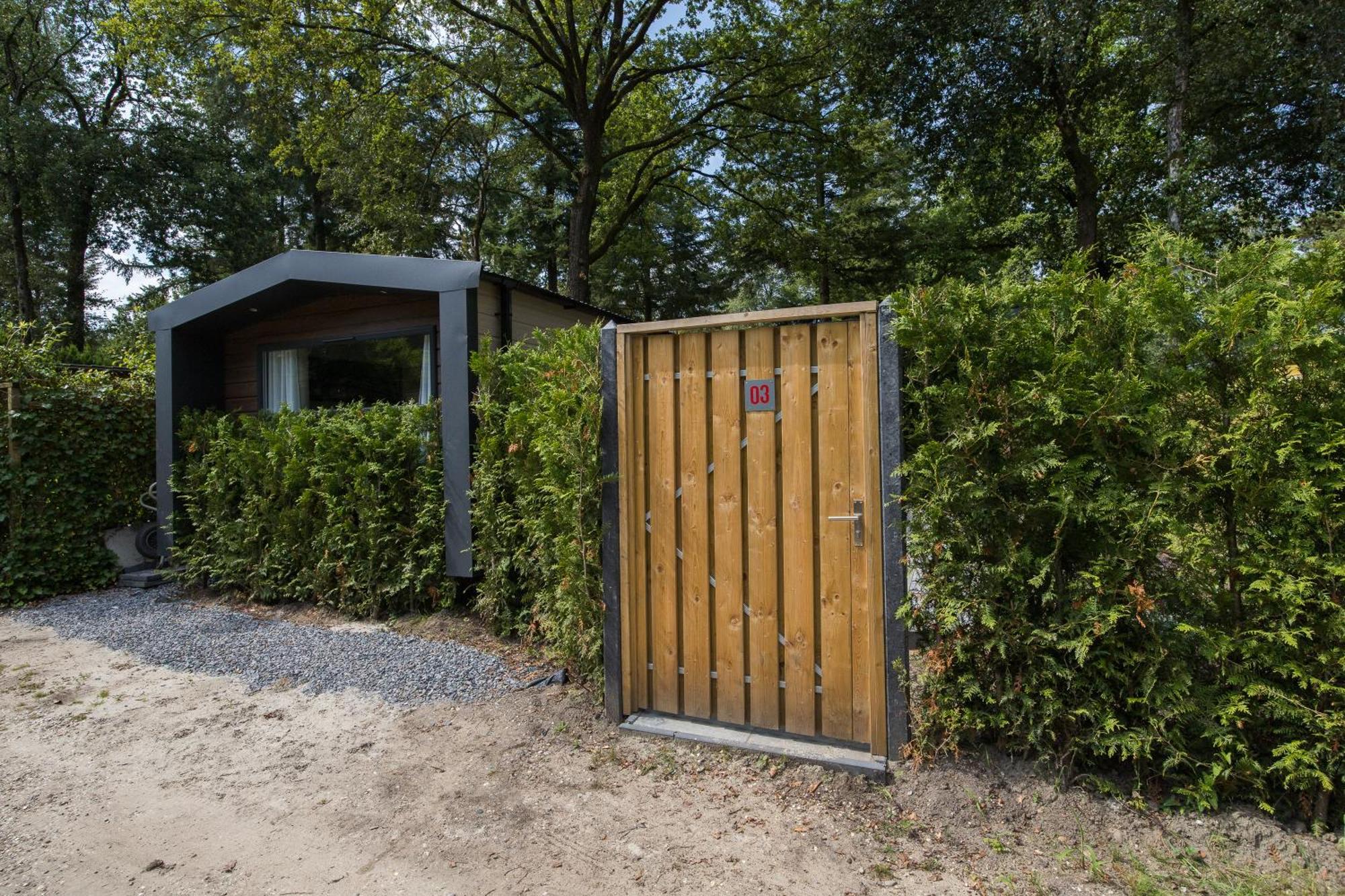 Veluwe Hoenderloo Luxury Chalet With Private Sauna And Hot Tub - Swimming Pool Tennis Court Supermarket Bowling Alley Theatre And Entertainment For Children Экстерьер фото